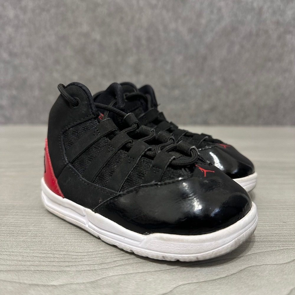 Nike Jordan Max Aura Toddler Size 7C Black Red Sneakers Shoes AQ9251-001